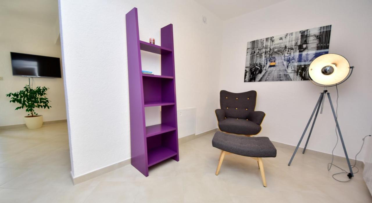 Appartement In Olive Garden à Starigrad Paklenica Extérieur photo